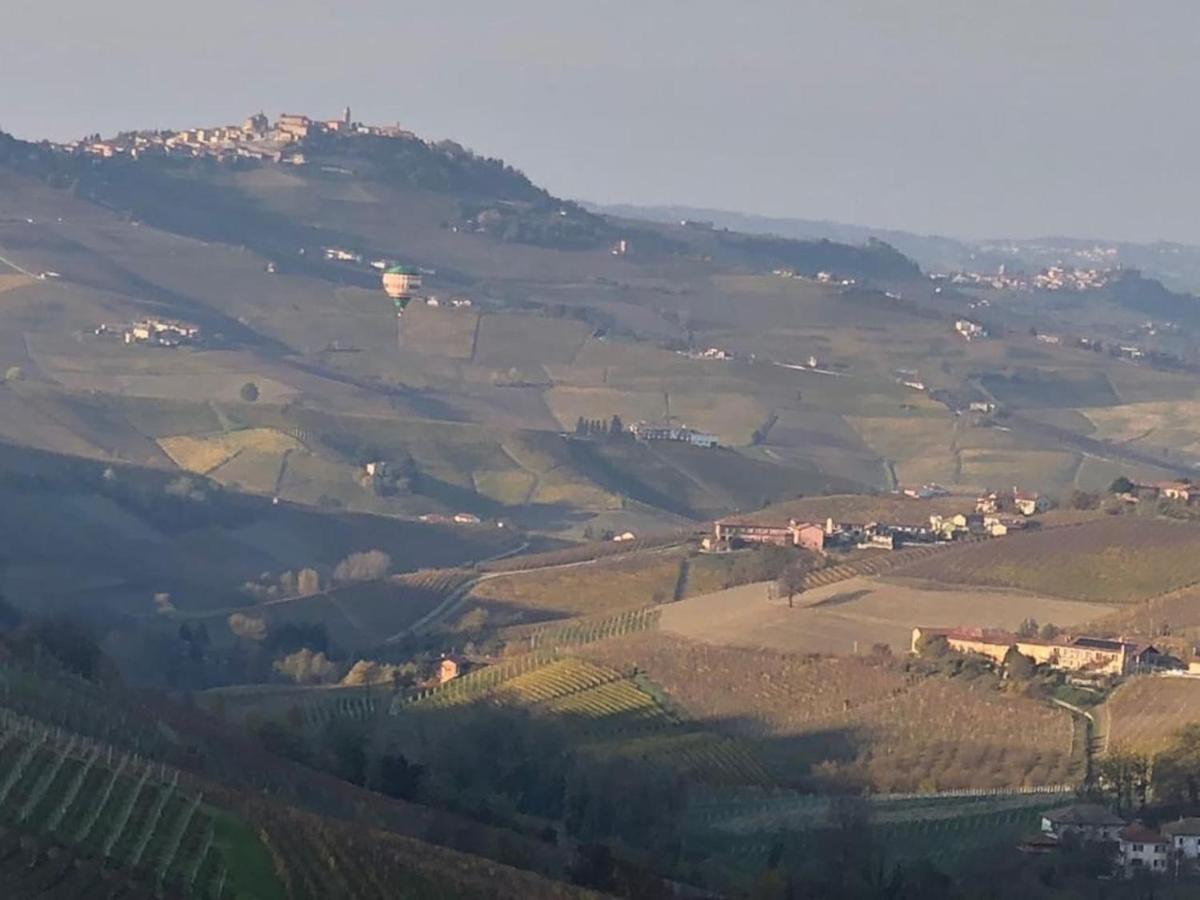 Langhe Belvedere Apartment Monforte D'Alba Exterior photo